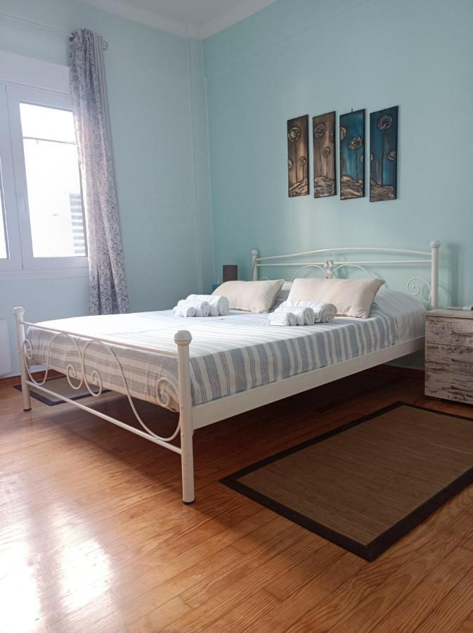 Efi'S Lycabettus Apartment เอเธนส์ ภายนอก รูปภาพ
